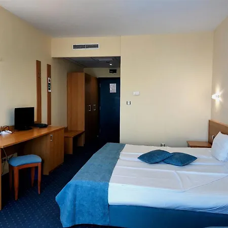 Aquamarine Slantschew brjag