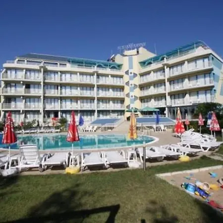 Hotell Aquamarine 4*