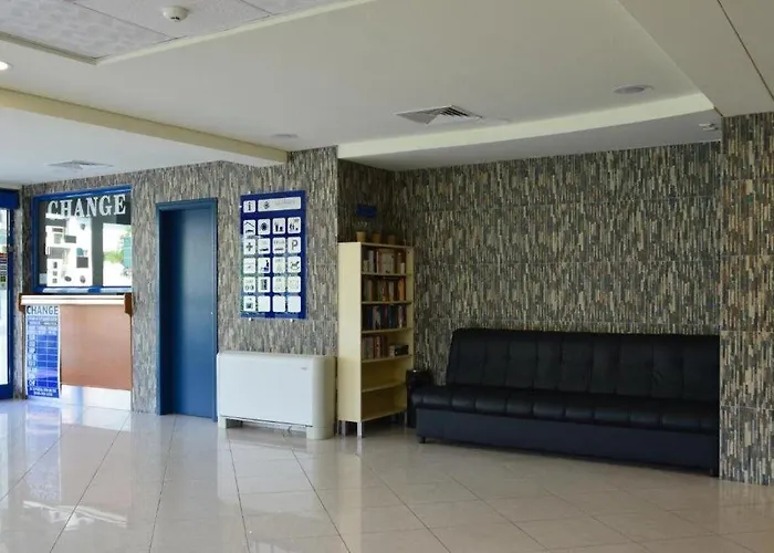 Hotell Aquamarine 4*